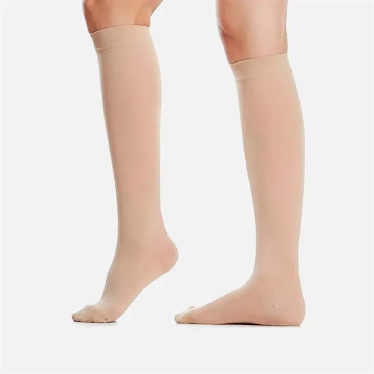 Kompresijske nogavice za moške in ženske